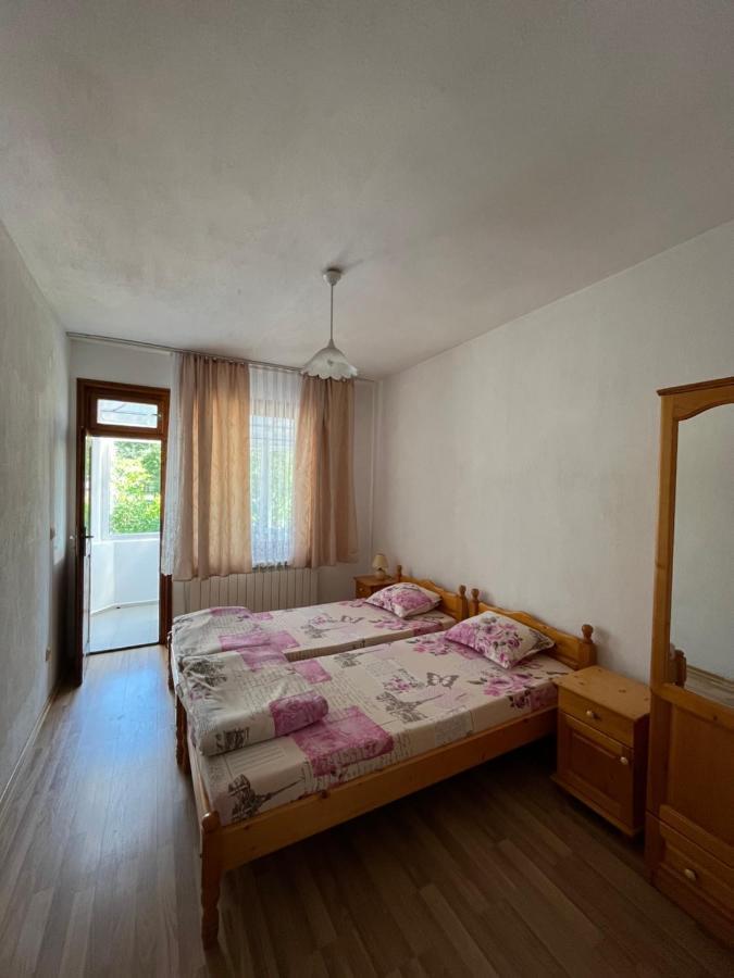 Hotel "Калоянови" Tsarevo Exterior foto